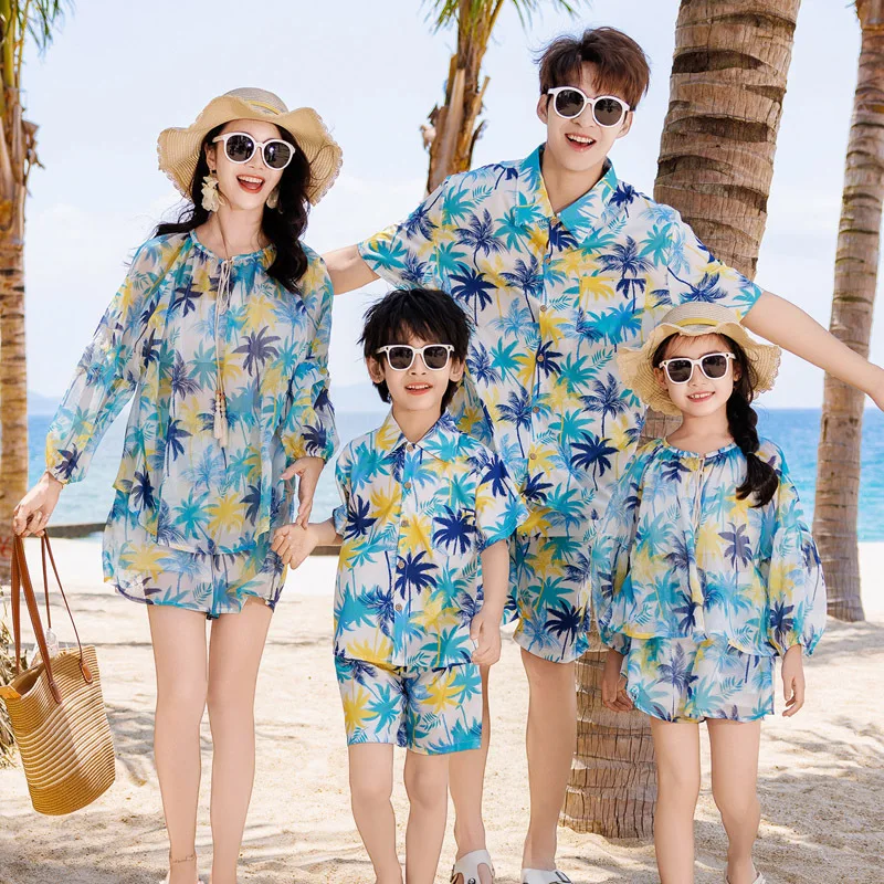 Family Vacation Look Matching  – Plant Parental Bewertung und Preis