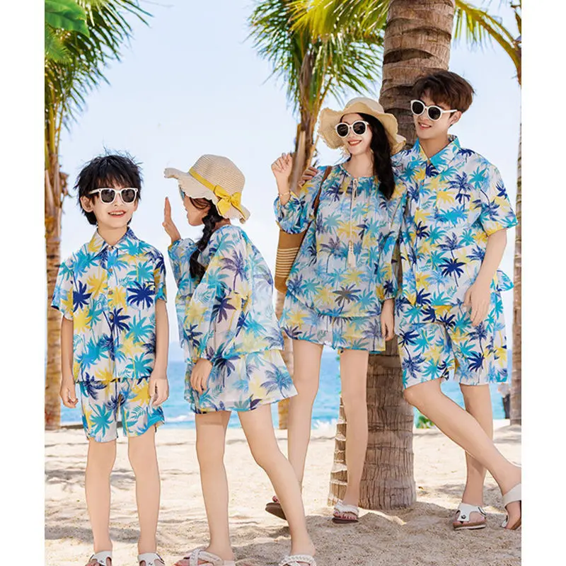 Family Vacation Look Matching  – Plant Parental Bewertung und Preis