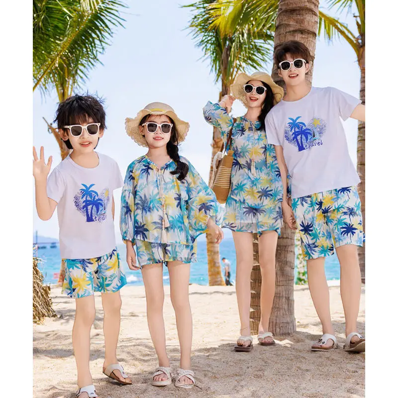 Family Vacation Look Matching  – Plant Parental Bewertung und Preis